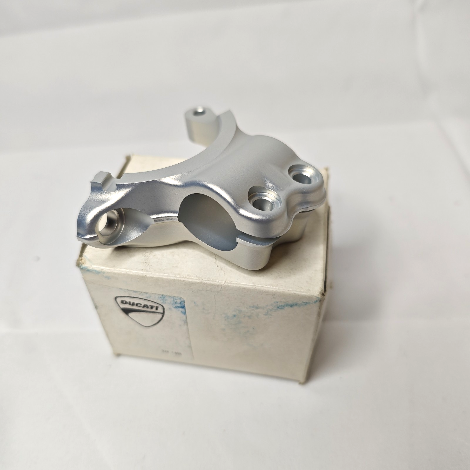 Ducati Genuine OEM Holder handlebar left Panigale 899 959 1199 1299 V2 36011611A
