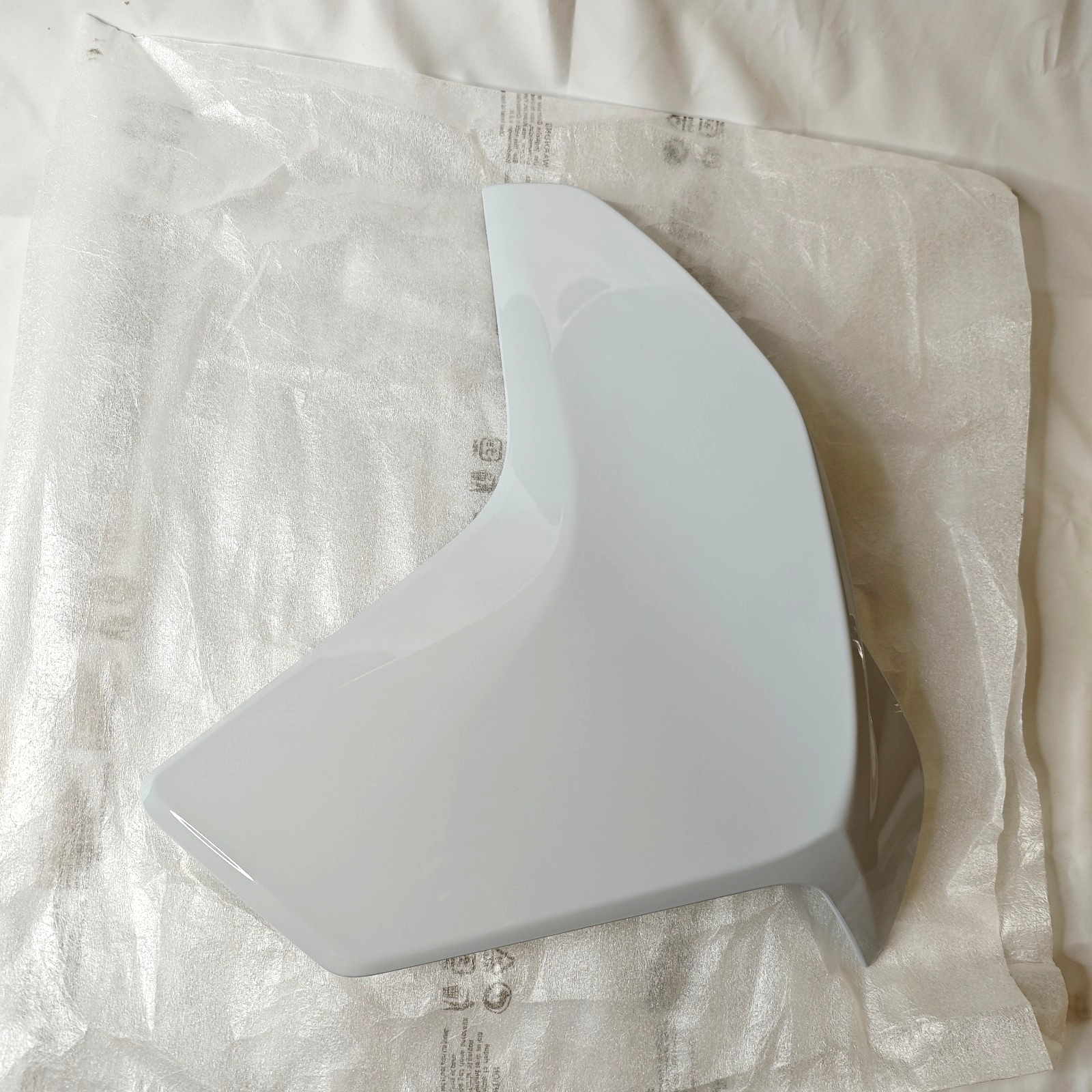 NEW Ducati Multistrada 1200 Fairing Cover Radiator Left Air Conveyor 48016852AB