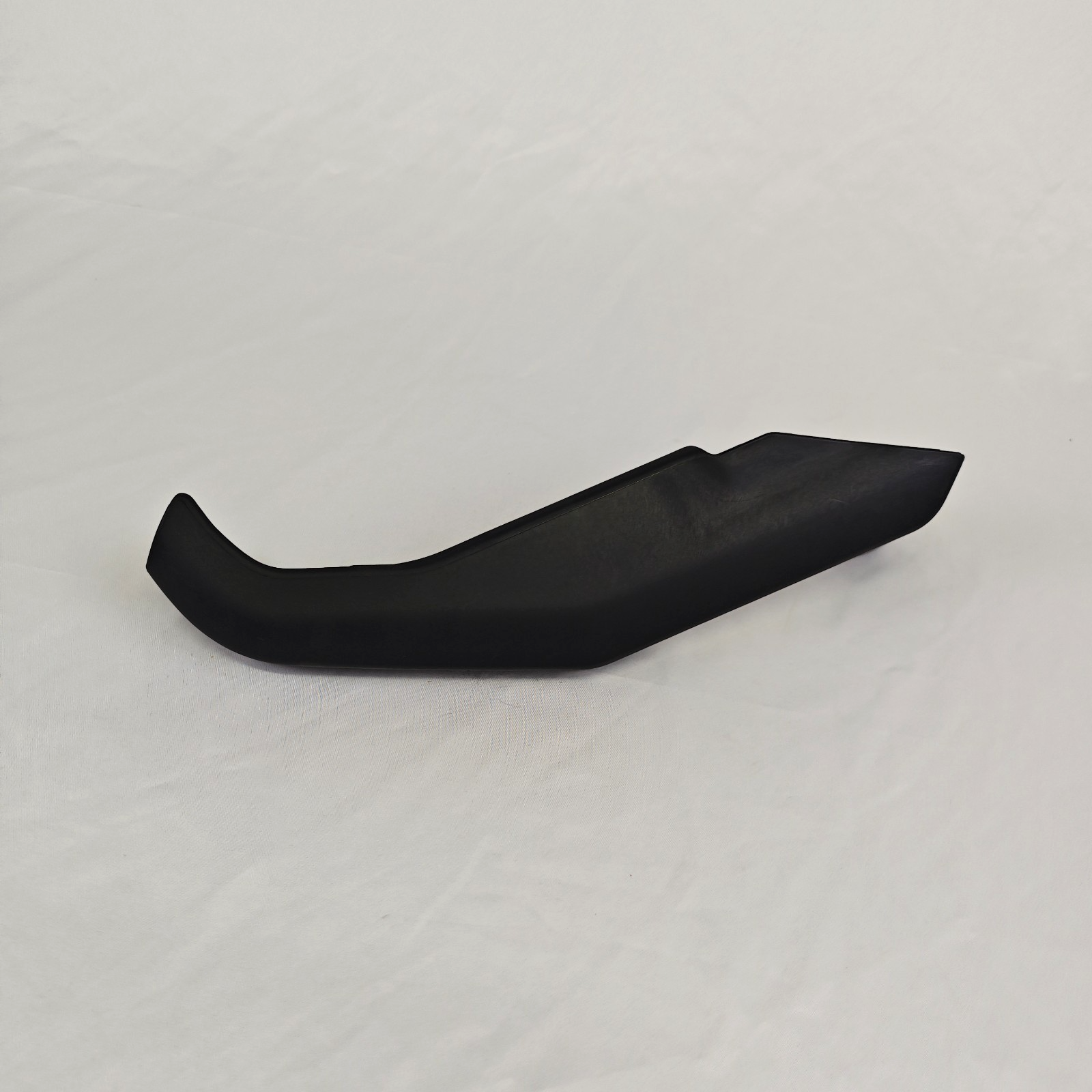 [New] Ducati Monster 821 Left Lower Engine Motor Wiring Cover Guard 48016351B