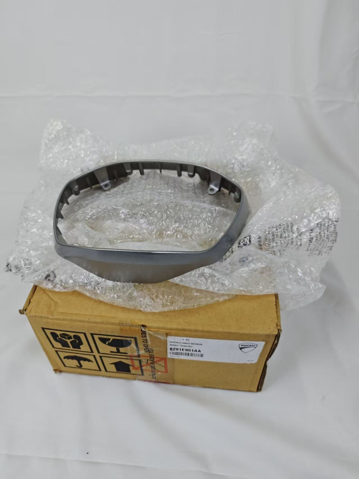 [NEW] Ducati OEM XDiavel Headlight Bracket Frame 2016-2023 8291E951AA